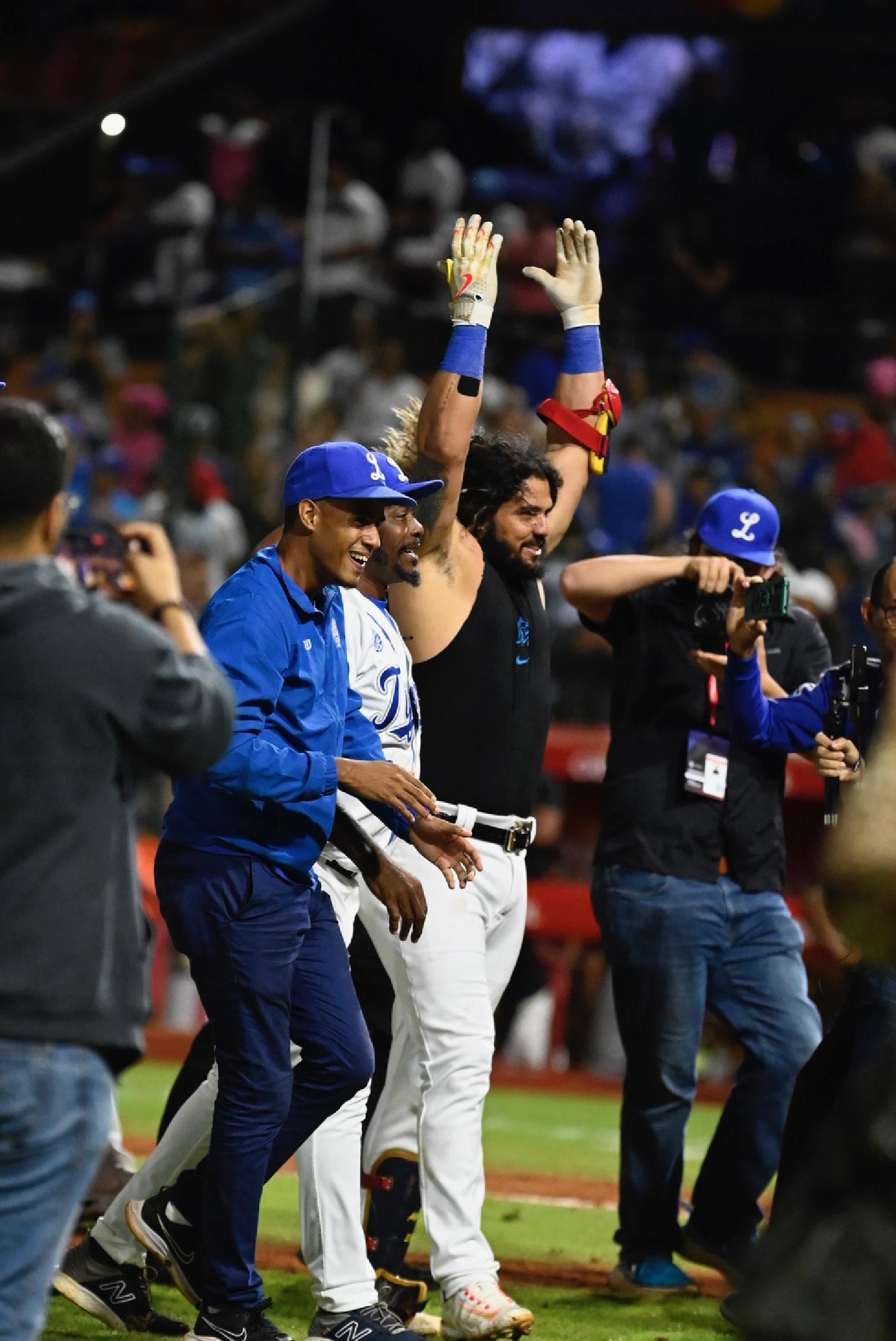 Alfaro decide frente a los Gigantes en partidazo